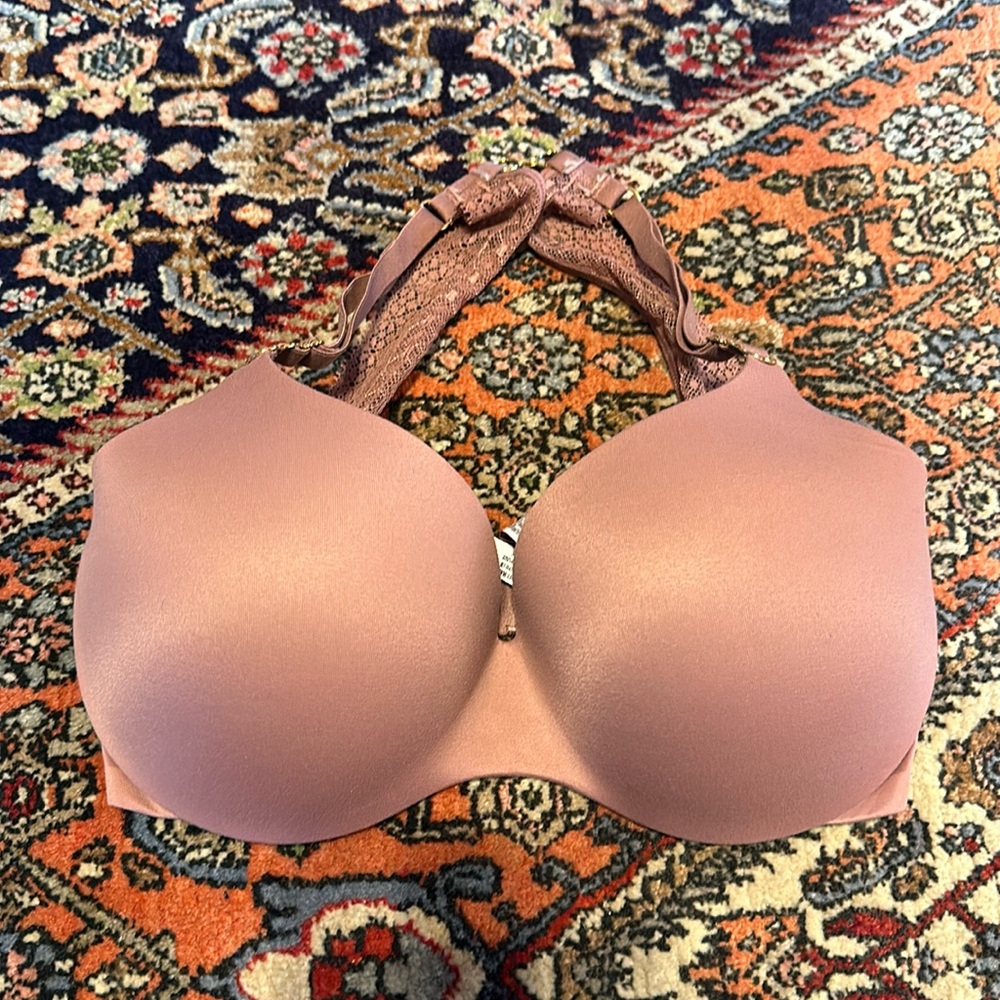 Victoria’s Secret bra